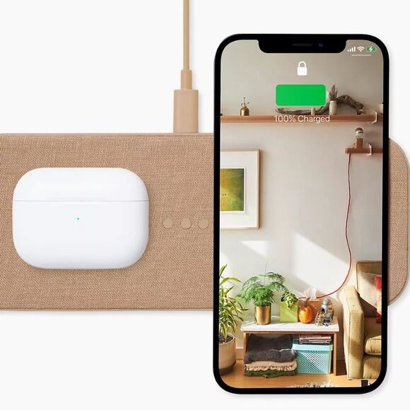Courant - Catch:2 Essentials Wireless Charging Pad - Camel - Picture 1 of 11